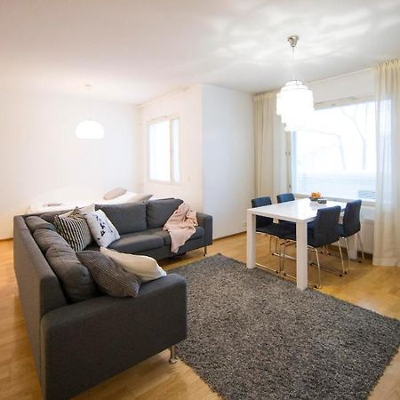 Aurora Riverside Apartment Рованиеми Екстериор снимка